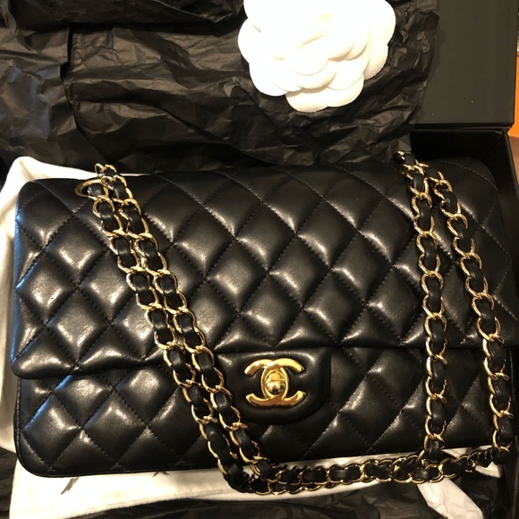 Chanel classic flap lamb skin gold hardware - Picture 2 of 11